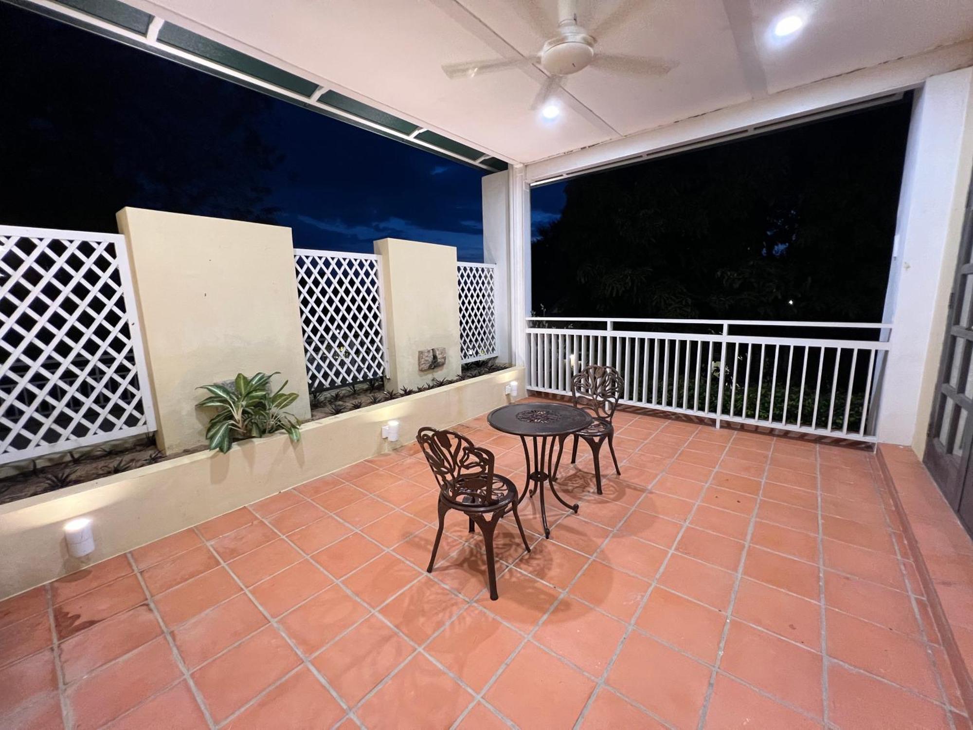 Botanica Mansion Bed & Breakfast Balik Pulau Eksteriør bilde