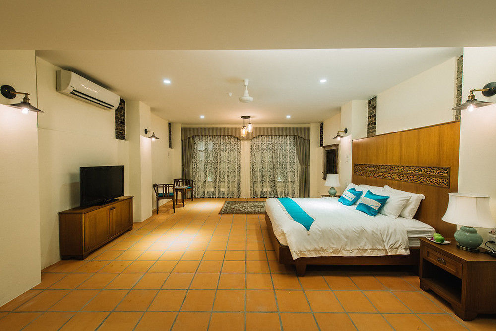Botanica Mansion Bed & Breakfast Balik Pulau Eksteriør bilde