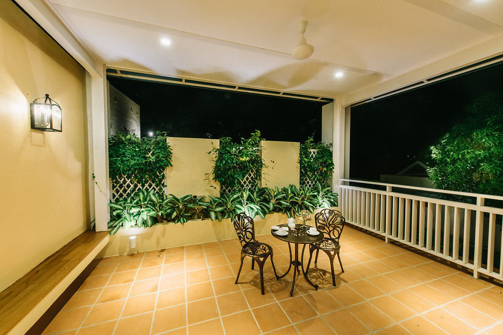 Botanica Mansion Bed & Breakfast Balik Pulau Eksteriør bilde