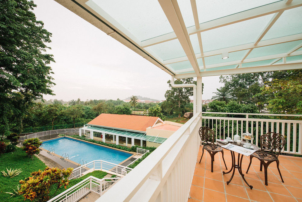 Botanica Mansion Bed & Breakfast Balik Pulau Eksteriør bilde