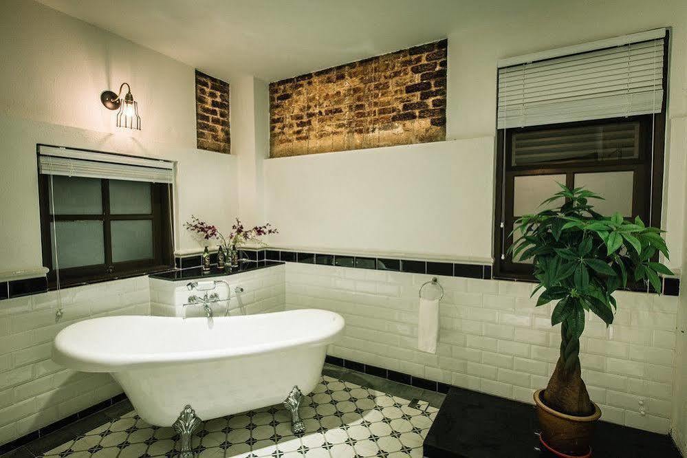 Botanica Mansion Bed & Breakfast Balik Pulau Eksteriør bilde