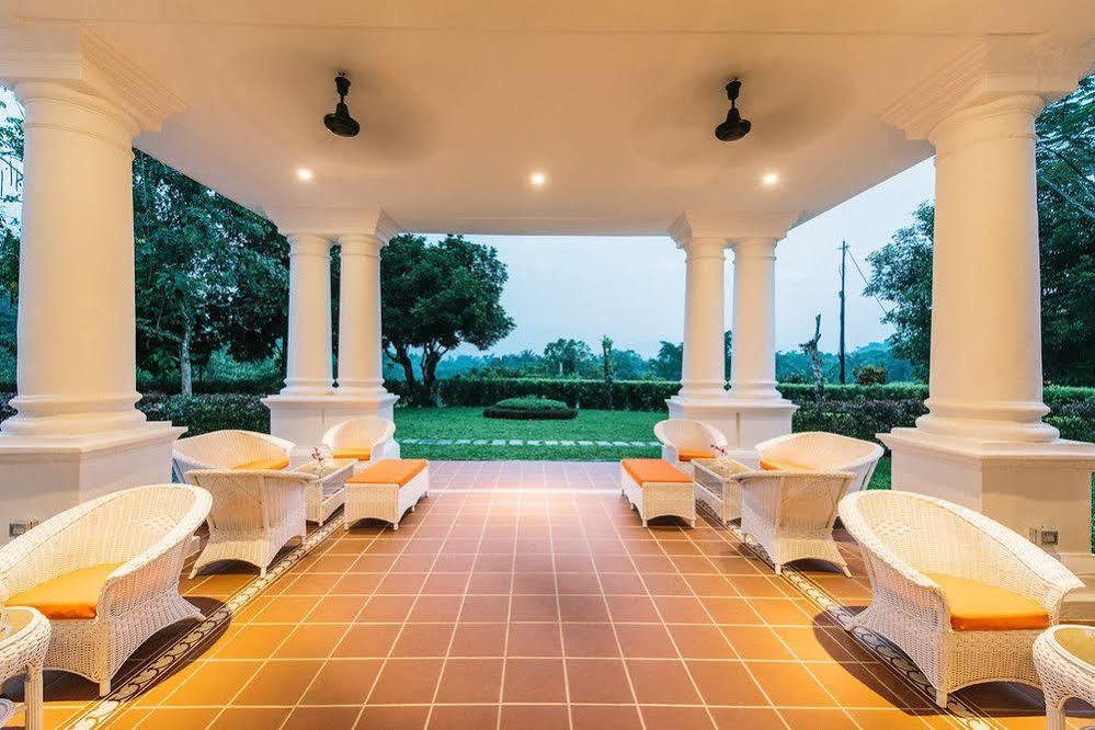 Botanica Mansion Bed & Breakfast Balik Pulau Eksteriør bilde